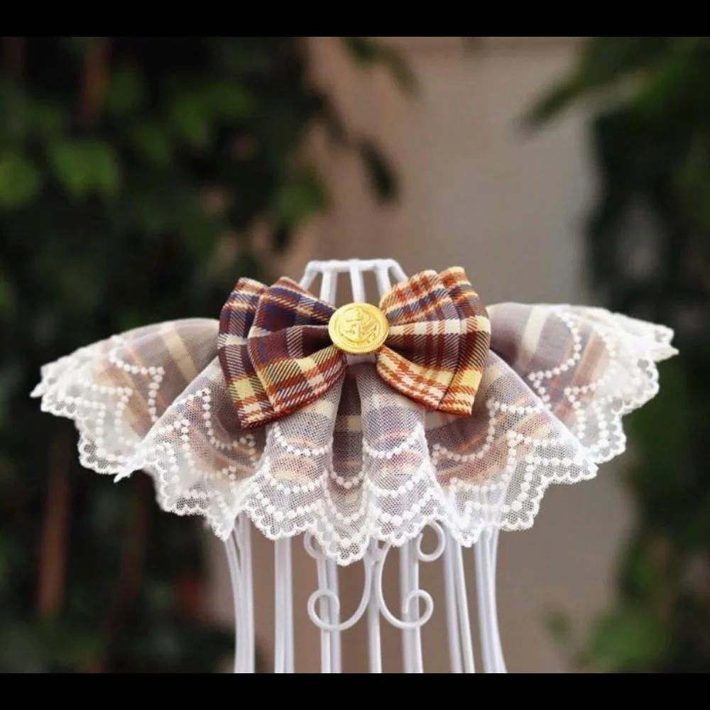 Lace Bib